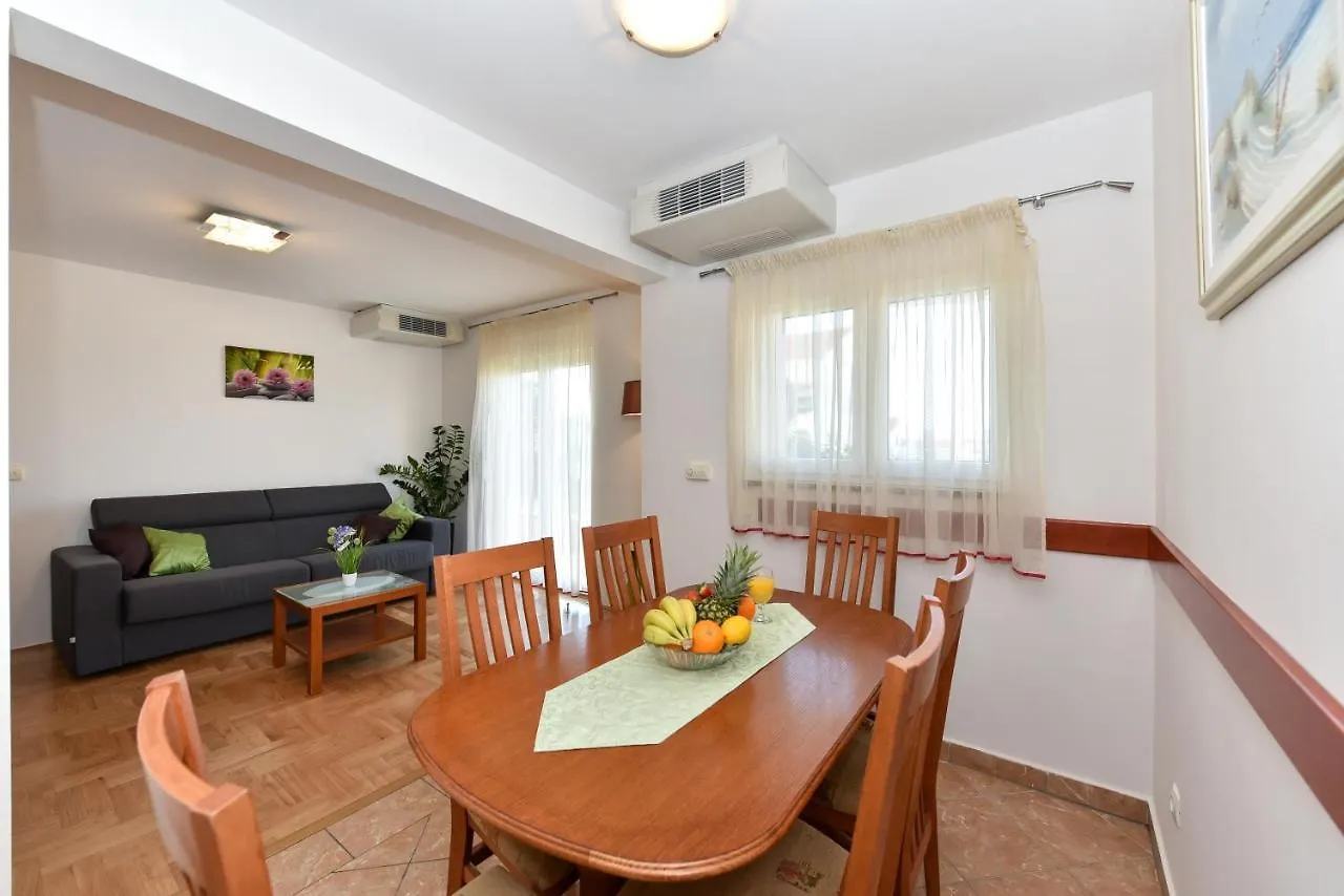 Apartment Villa Gravic 2 Zadar