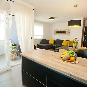 Luxury Marta Appartement